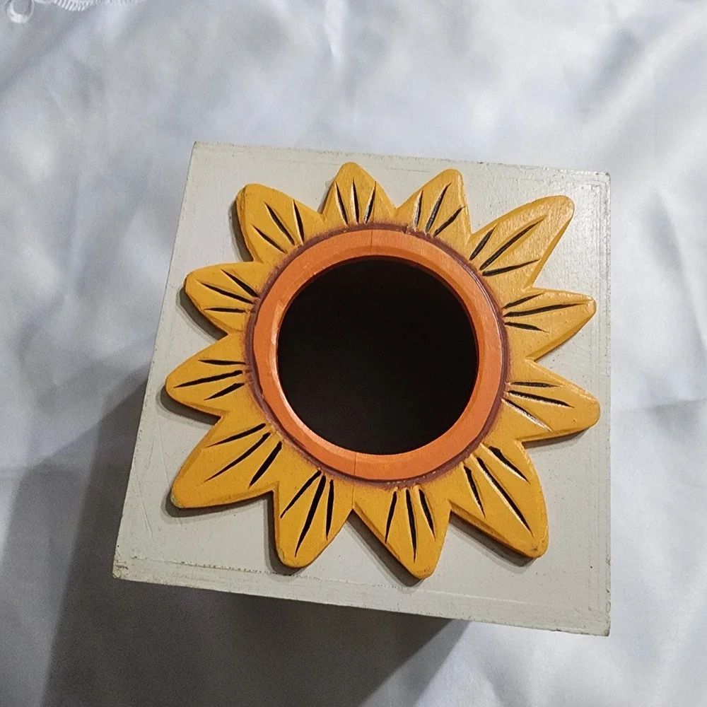 Vintage Hand Painted Wooden Farmhouse Tissue Box Cover Sunflower Barn Scene